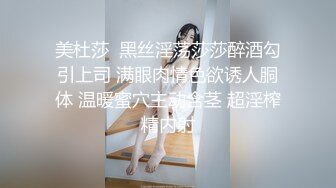 举着长枪拉过正换衣服的超嫩女友来个口活(1)