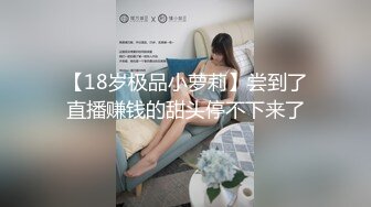 【新片速遞】  ⚫️⚫️网红重磅泄密！微博128万粉，巨乳肥臀女神尤物【芷仪g宝】最新福利，阳台紫色丝袜紫薇喷水，嗲声淫语勾引