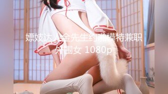 STP33297 新來的清純小美女露臉讓大哥床上調教，玩弄騷奶子聽狼友指揮脫掉內褲，摳弄騷穴，大雞巴無套插入浪叫呻吟 VIP0600