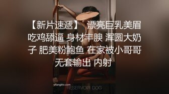 气质不错甜美花裙妹子，舌吻隔着内裤摸逼洗完澡口交舔弄，抱起屁股抽插晃动奶子