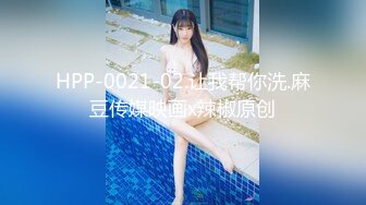 极品良家眼镜小妹❤️【诗诗】被两个男的搞来直播3P！嗷嗷叫声销魂迷人❤️骚到骨子里！[2.27G/MP4/04:10:32/XQ]