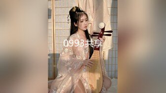 【淫荡母狗完美露脸】苗条丰满双母狗『兔兔』最新电报群私拍超美婚纱露脸口交啪啪 丰臀后入内射 (2)