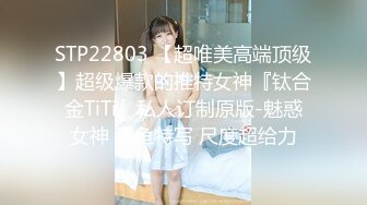 【激情4p】童颜巨乳00后嫩妹3女1男玩4P