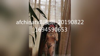 杭州大屌萝莉Ts美拉：骚逼很喜欢吃我的仙女棒，好美味，吃得好酥好软，硬邦邦的想射~  